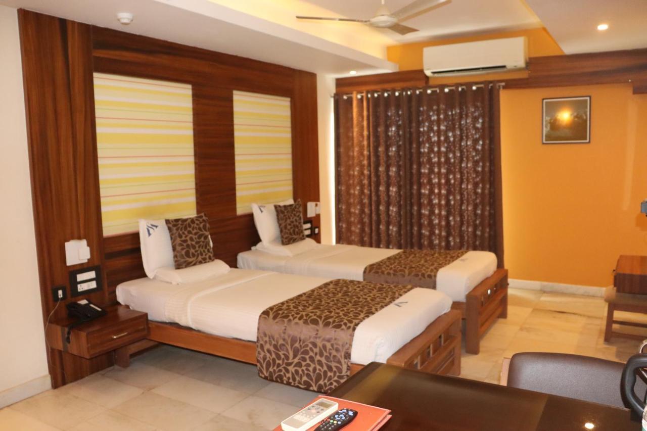 Hotel Madhuvan Serai Manipal Exterior foto